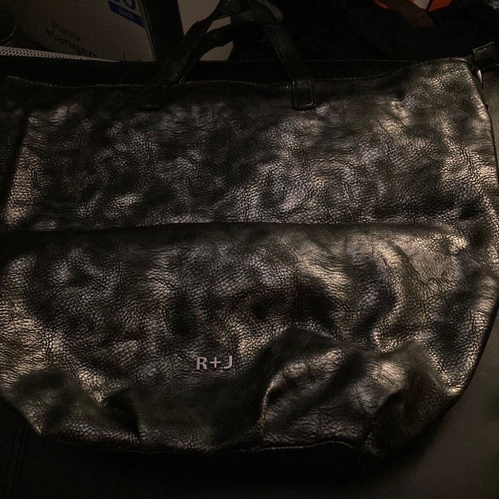 R+j bag silverish gold